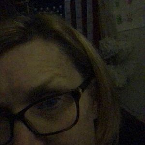 Meet your Posher, Cheryl